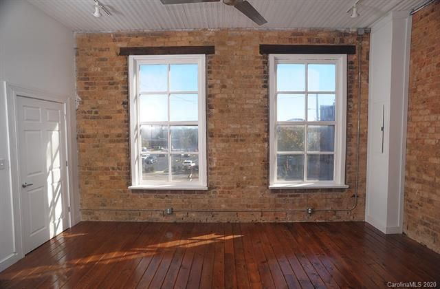 121 S Main St, Salisbury, NC 28144